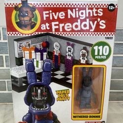 FNAF PAPER PALS PARTY w/  WITHERED BONNIE  collectors item.  