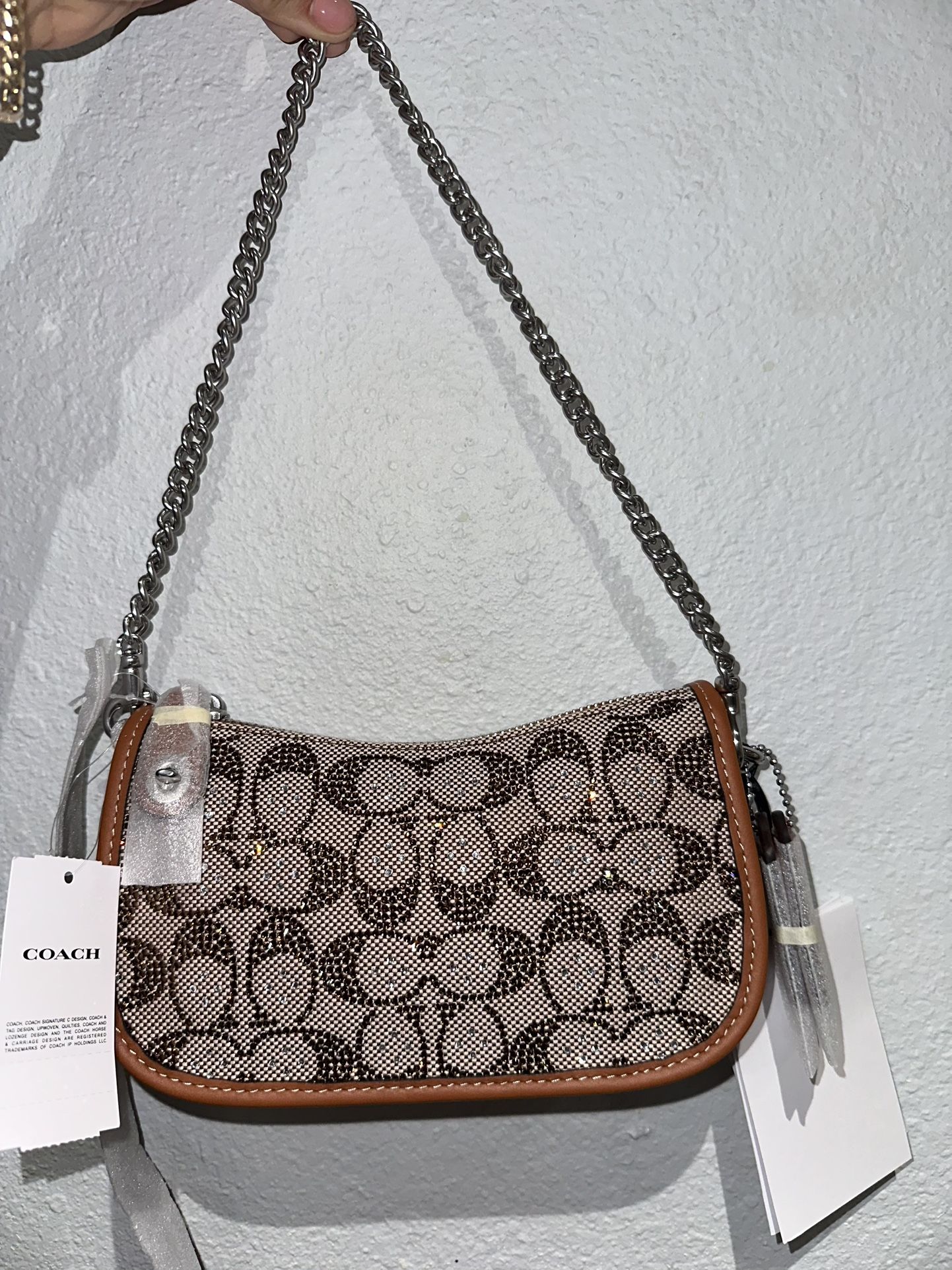 The Coach Originals Swinger 20 In Crystal Signature Jacquard