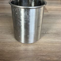 Kitchen Utensil Bucket