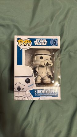 funko pop stormtrooper (blue box)