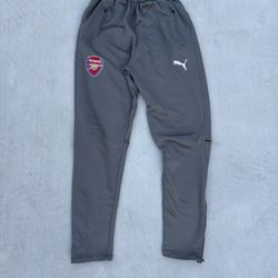 Grey Puma joggers arsenal size medium
