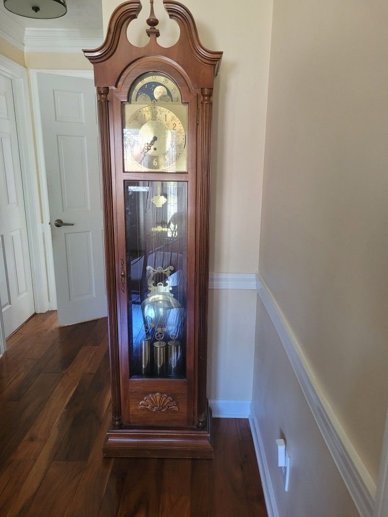 Grandfather Clock By Baldwin for Sale in Stone Mountain, GA - OfferUp