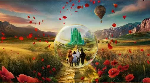 Wizard of Oz at Spheres 4 Tickets - Price negotiable - instant 100$ Savings 