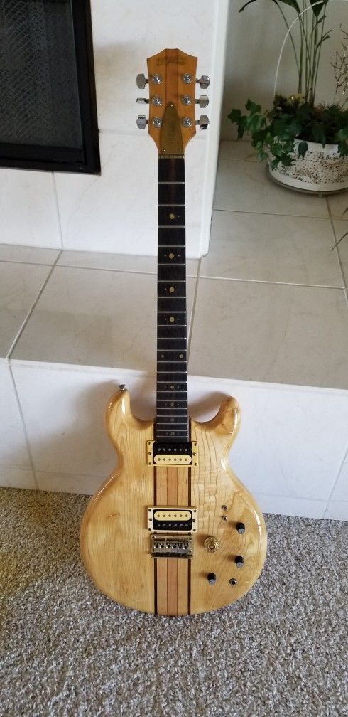 $200 Vintage Electric Guitar D'Agostino Mahogany w/ Soft Case