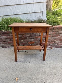 Vintage Solid Oak One-Drawer Side Table | Mission Style End Table