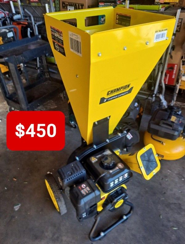 Champion Power Equipment
3 in. Dia 224 cc 2-in-1 Upright Gas Powered Wood Chipper