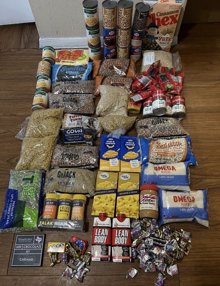 NOT FREE NOT EXPIRED All Dried /Food Cans, Spices, Cereal ,Chocolate, Raisins& Macaroni for 20$