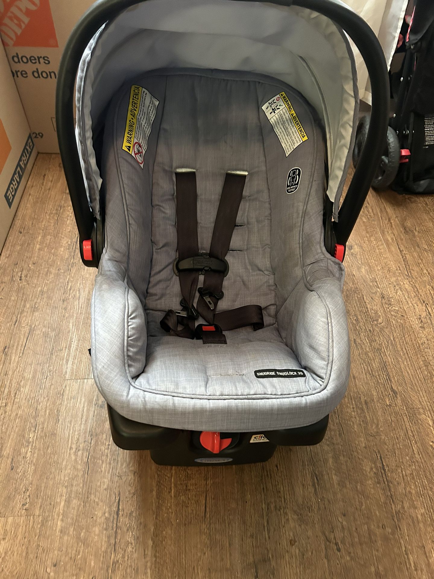 Graco SnugRidge Infant Car Seat W/Base