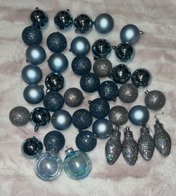 Blue Ornaments 