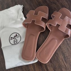 Black & Brown Sandals 