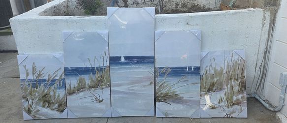 canvas wall art set features five panels