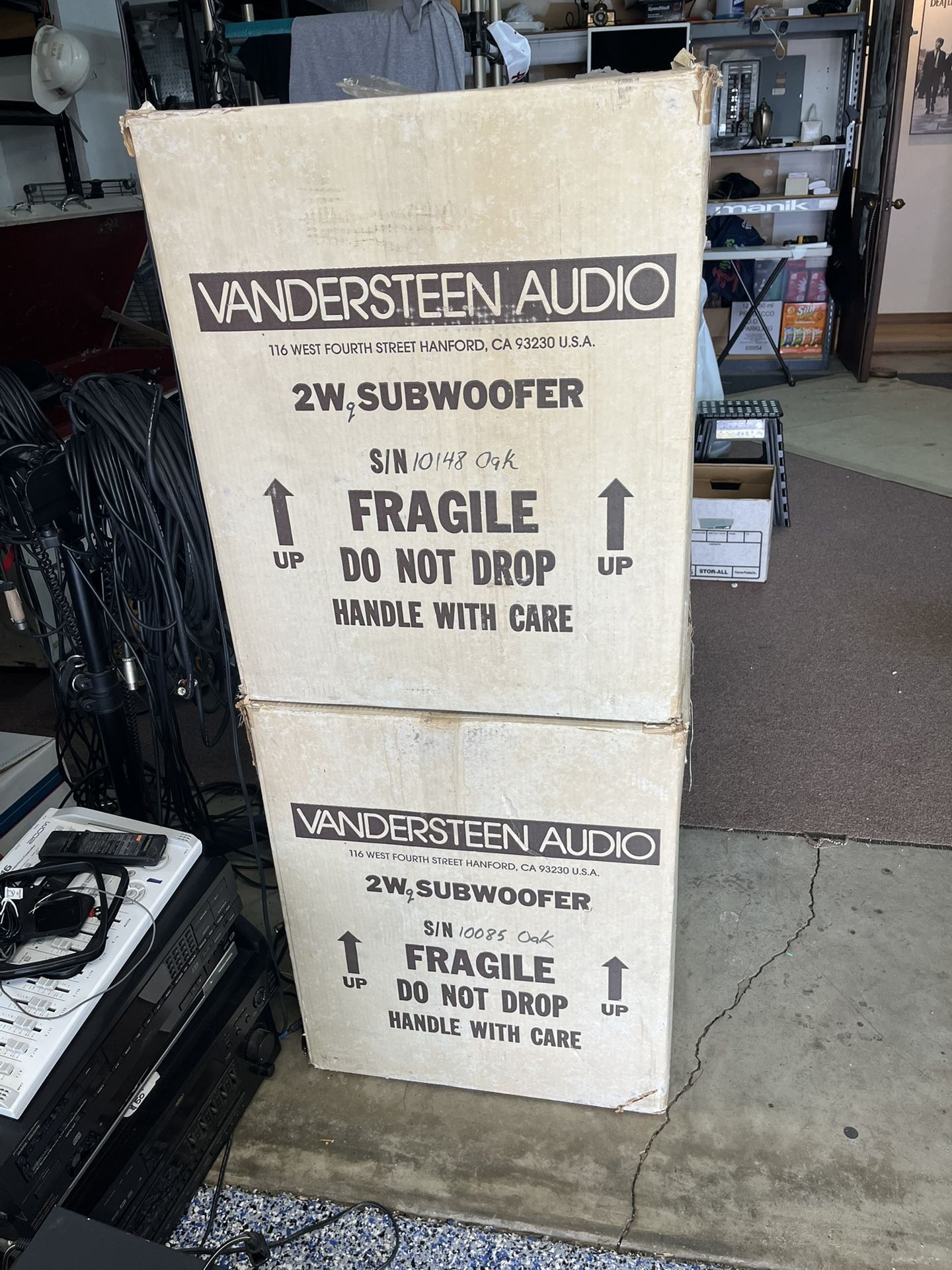 High End Audio Gear Estate Sale, Marantz, Vandersteen, Classe’