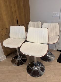 Bar chair