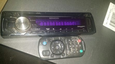 KENWOOD FACE AND REMOTE..UNKNOWN UNIT.. $10