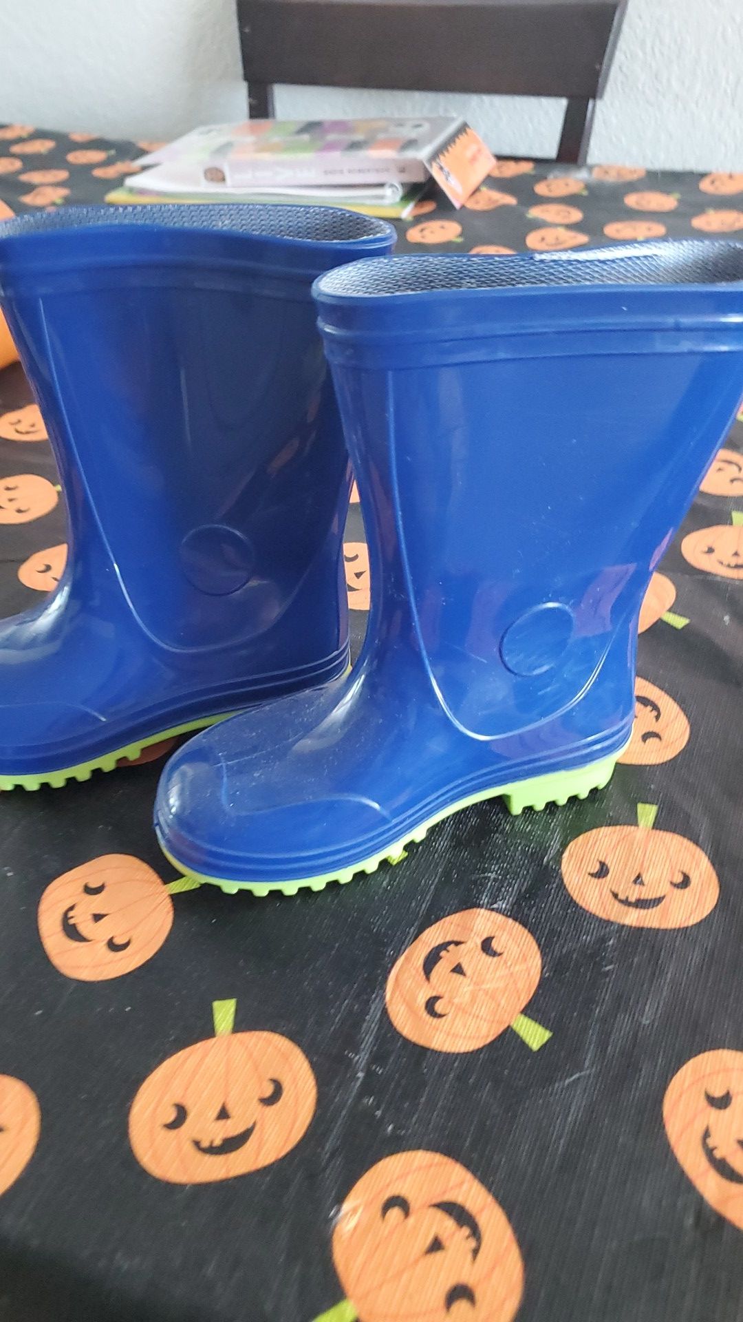 Toddler boots