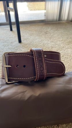 Rogue Lifting Belt, size small