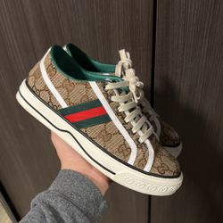 Gucci Shoe 