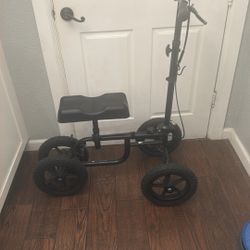 KneeScooter