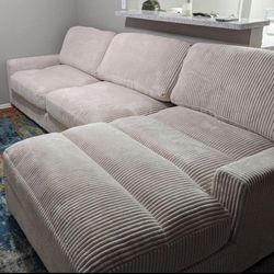 New 127x66 Corduroy Sectional Couch / Free Delivery 