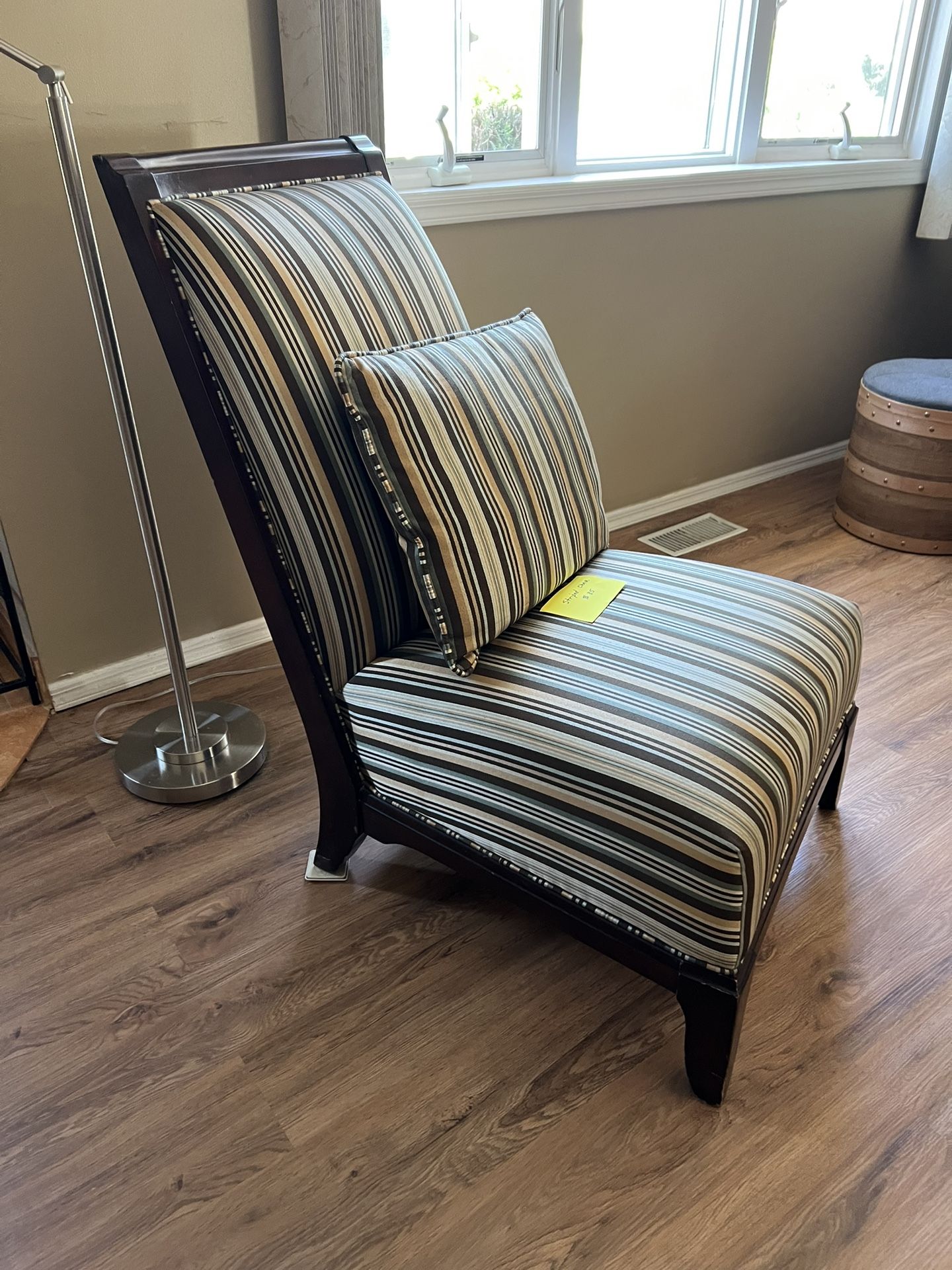 Living Room Accent Chair
