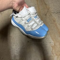 Size 10 Shoes Jordan University Blue And Yeezys