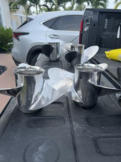 Q Yamaha 17x14 1/4 Pareja Excelente 