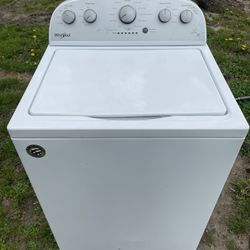 Whirlpool Washer And Electric Dryer Set 