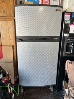 Gladiator Upright Fridge Freezer