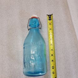  Vintage Blue Milk Bottle Thatchers Dairy. Quart Size