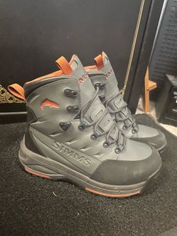 Simms Freestone wading boots