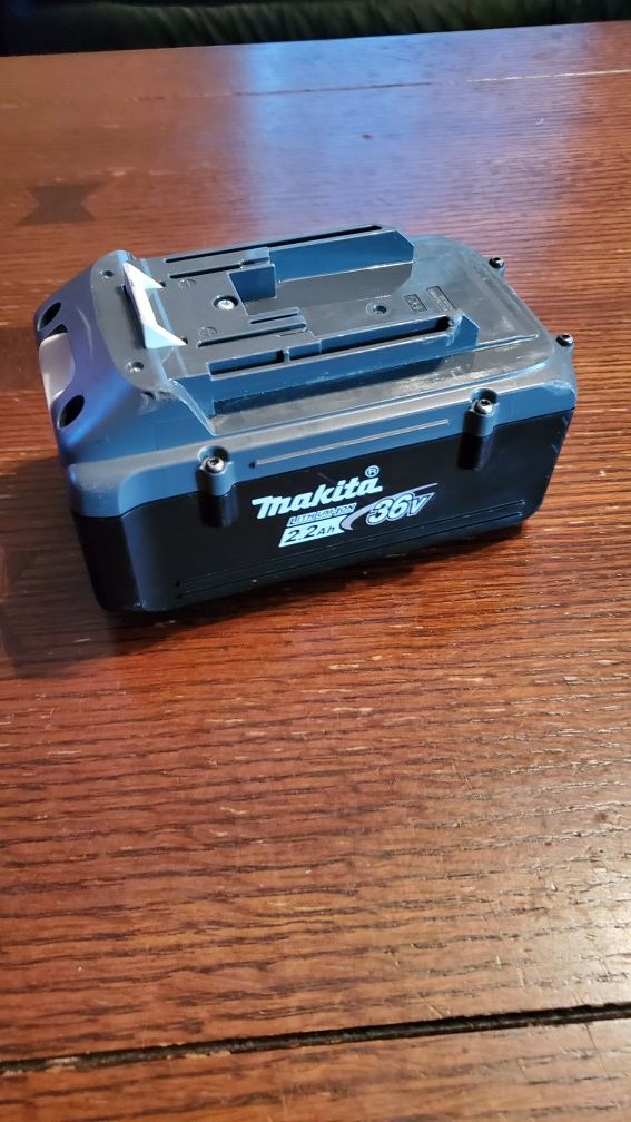 Makita battery only 36V in great condition $50 firm.!