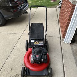 Yard machine Push Mower