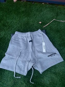 Essentials Shorts