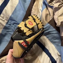 Rawlings Youth Baseball Glove