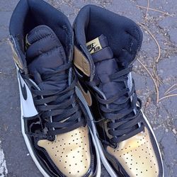 Patent Retro 1s Gold Black White Clean