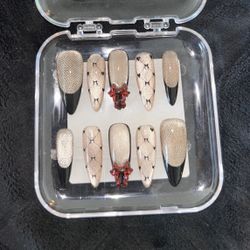 Valentine Cat Eye Lace Press Ons 