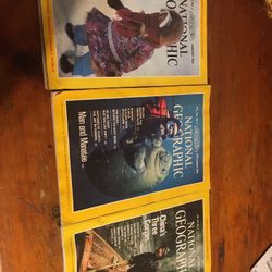 Old National Geographic Magazines 