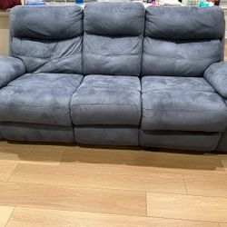 Reclining Couch 