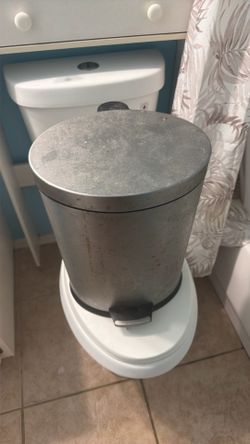 Bathroom Trash Can