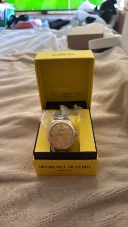 New in box Men’s Invicta watch