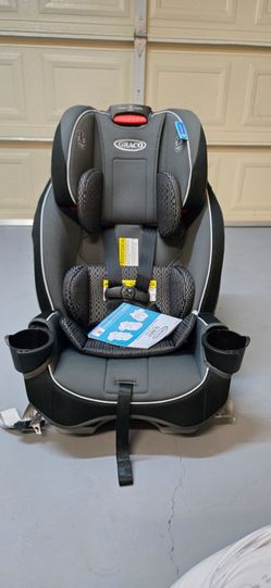 Graco Slimfit 3-in-1 Convertible Car Seat