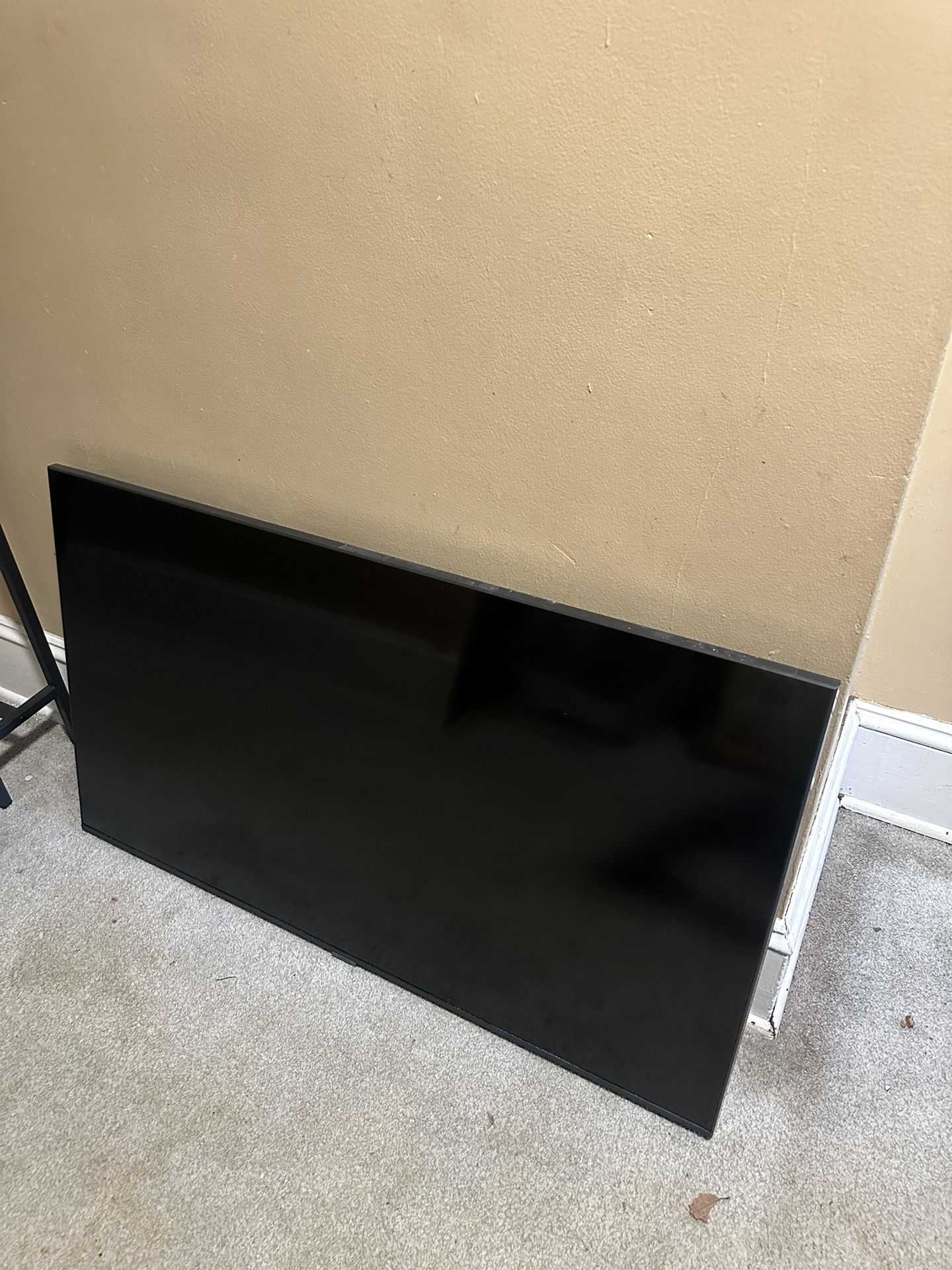 Got a 55" tv for sell 250$ Samsung crystal clear 4k
