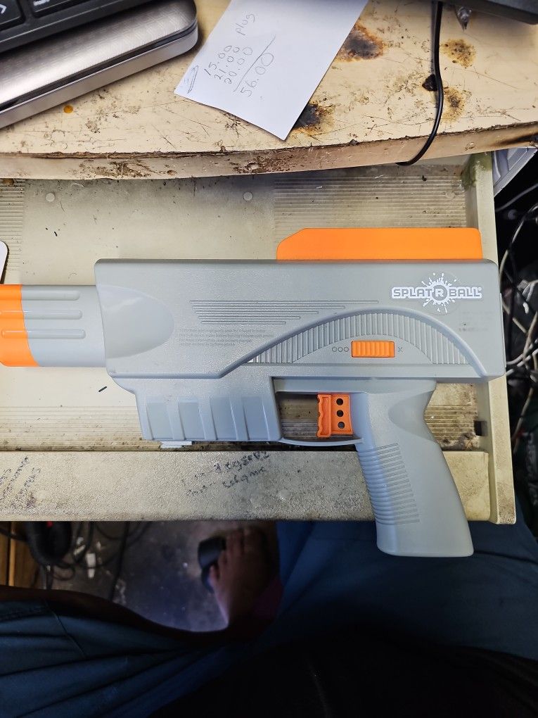 SPLAT R BALL GUN