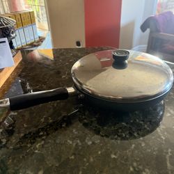 Sartén De Teflon Con Tapa 