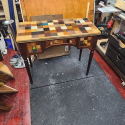 Desk/Vanity