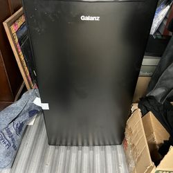 New Mini Fridge For Sale 