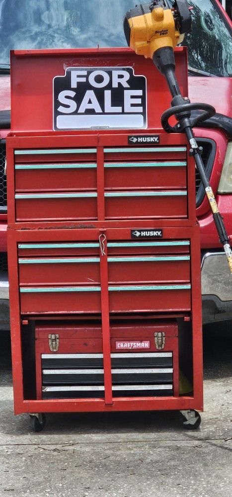 HUSKY TOOL BOX