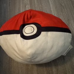 Pokemon Pokeball Plush