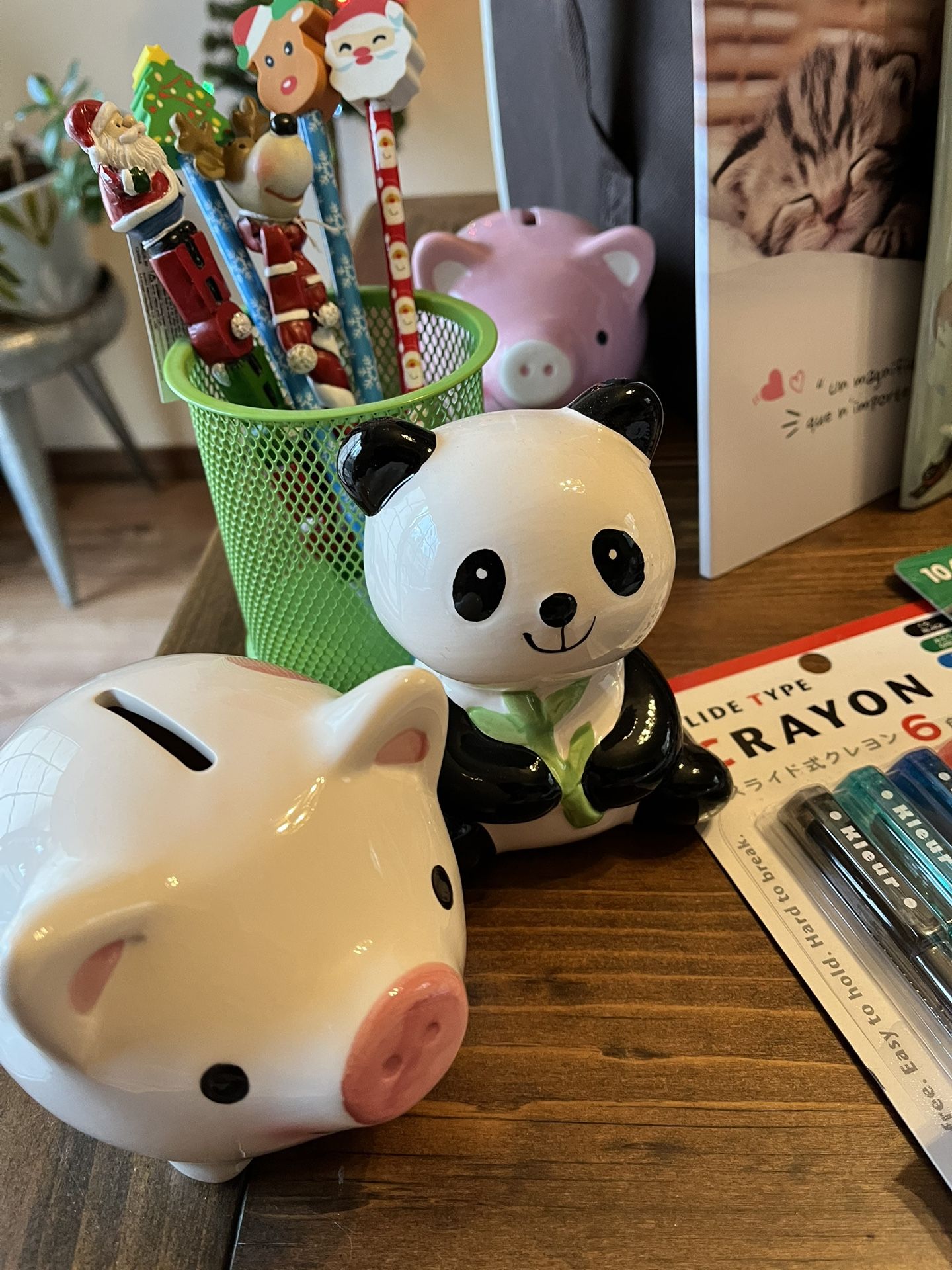 Amazing Deal! Assorted Unique Home & Office Finds – Bulk Bundle - Below Wholesale