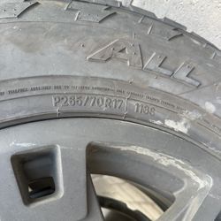 Nitto Terra Grappler 265/70/17